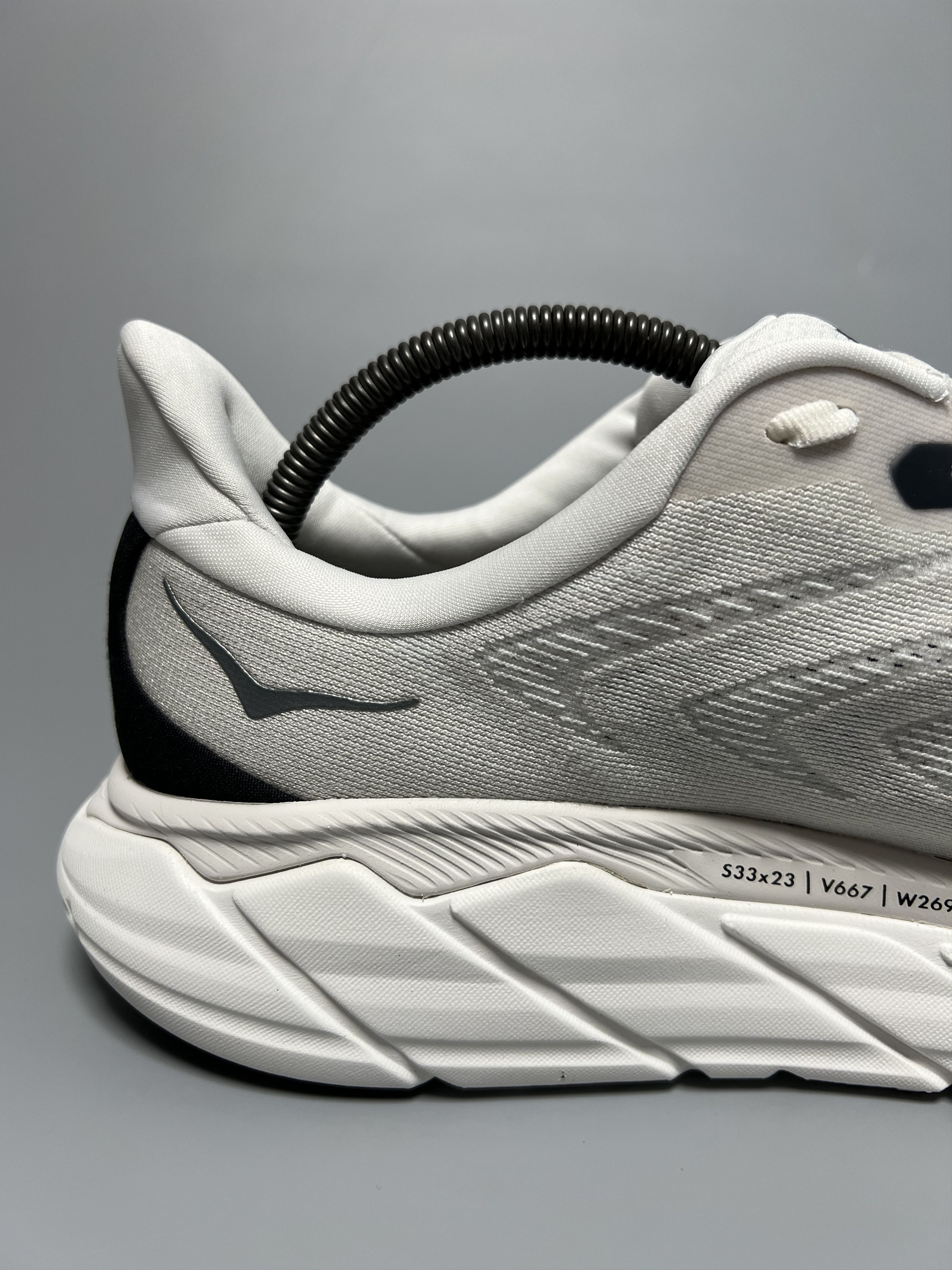 Hoka 11.5D Hoka One One Arahi 6 Running Shoes 1123194-BDBSW Size US 11.5 / EU 44-45 - 6 Thumbnail