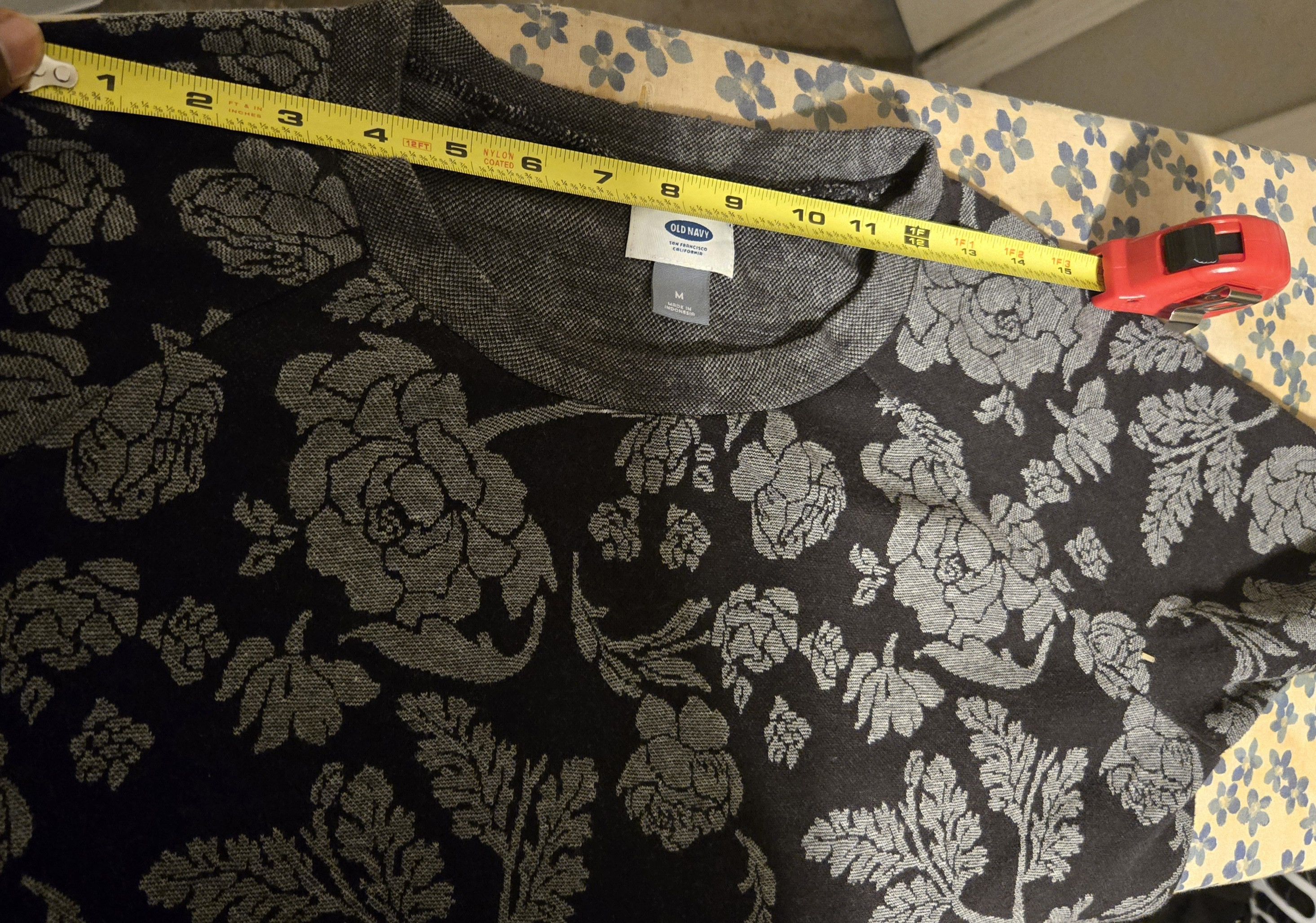 Old Navy Old Navy Floral Sweater Size US S / EU 44-46 / 1 - 8 Thumbnail