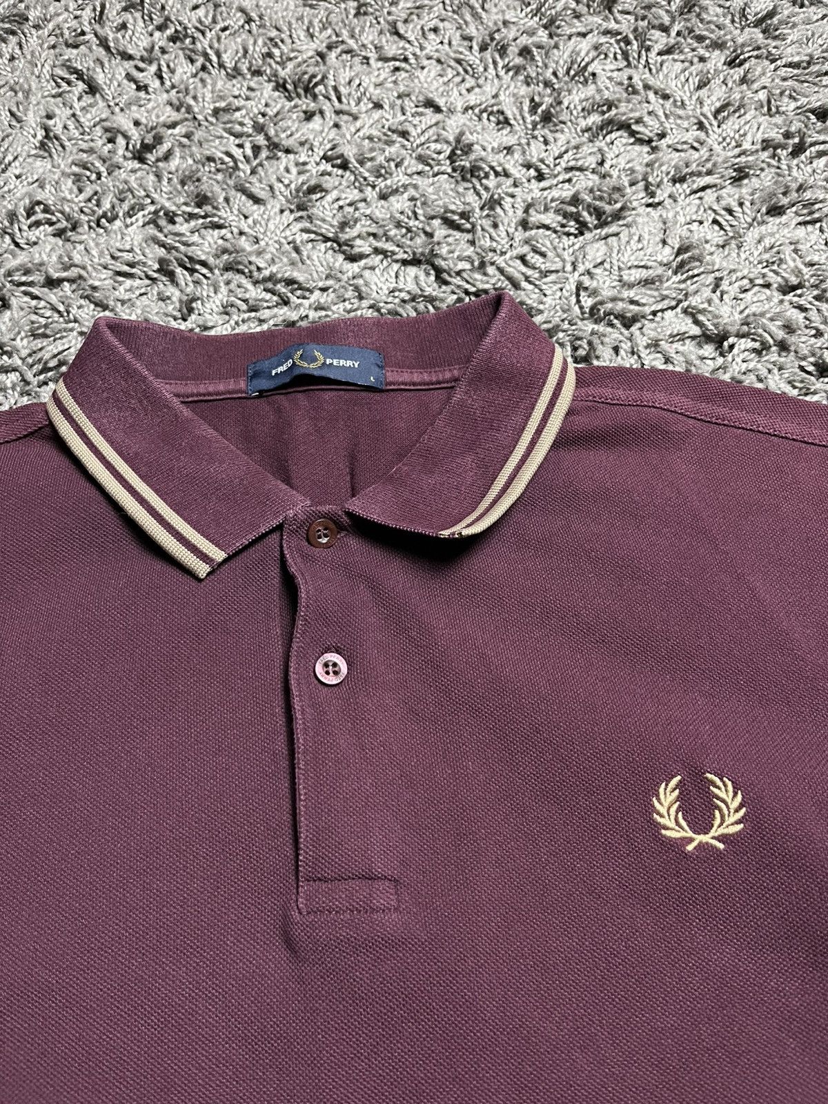 Fred Perry Fred Perry Twin Tipped Polo Shirt Oxblood / Champagne Size US L / EU 52-54 / 3 - 2 Thumbnail