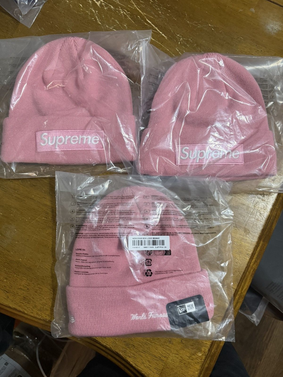 Supreme Pink supreme beanie Size ONE SIZE - 1 Preview