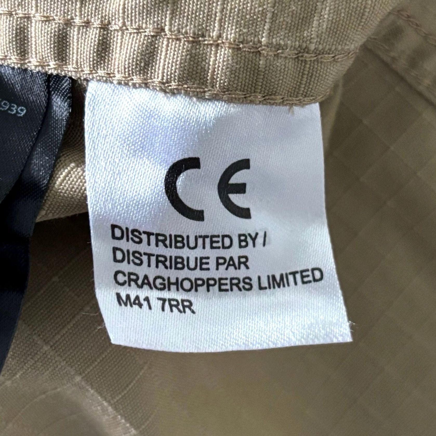 Vintage Craghoppers Overshirt Medium Mens Khaki Button-Up Solar Shield Outdoors Walking Hiking Travel Shirt Mens M Khaki Solar Shield Craghoppers Size US M / EU 48-50 / 2 - 7 Thumbnail