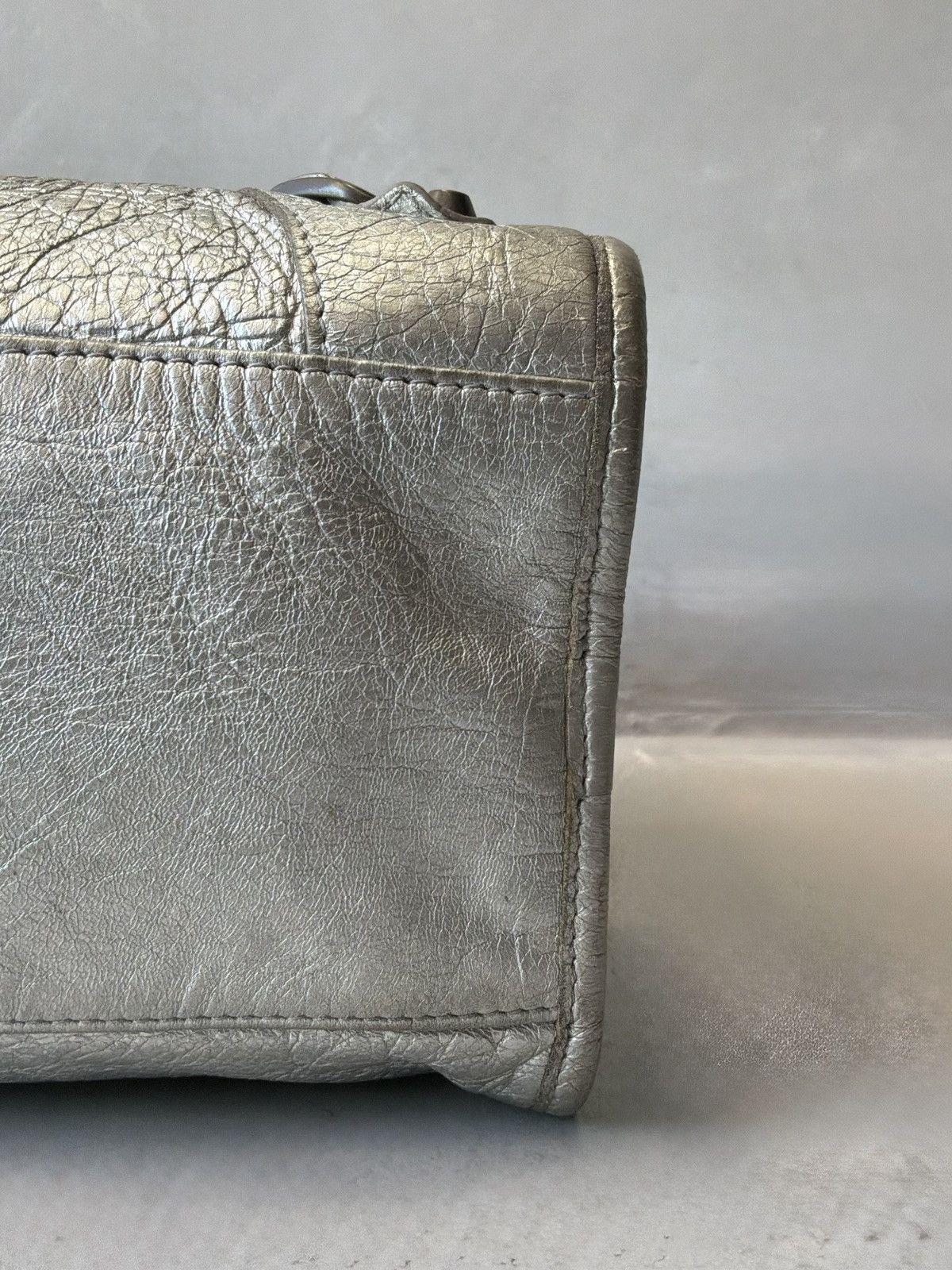 Balenciaga Balenciaga - Classic City - Metallic Silver Lambskin Bag Size ONE SIZE - 12 Thumbnail