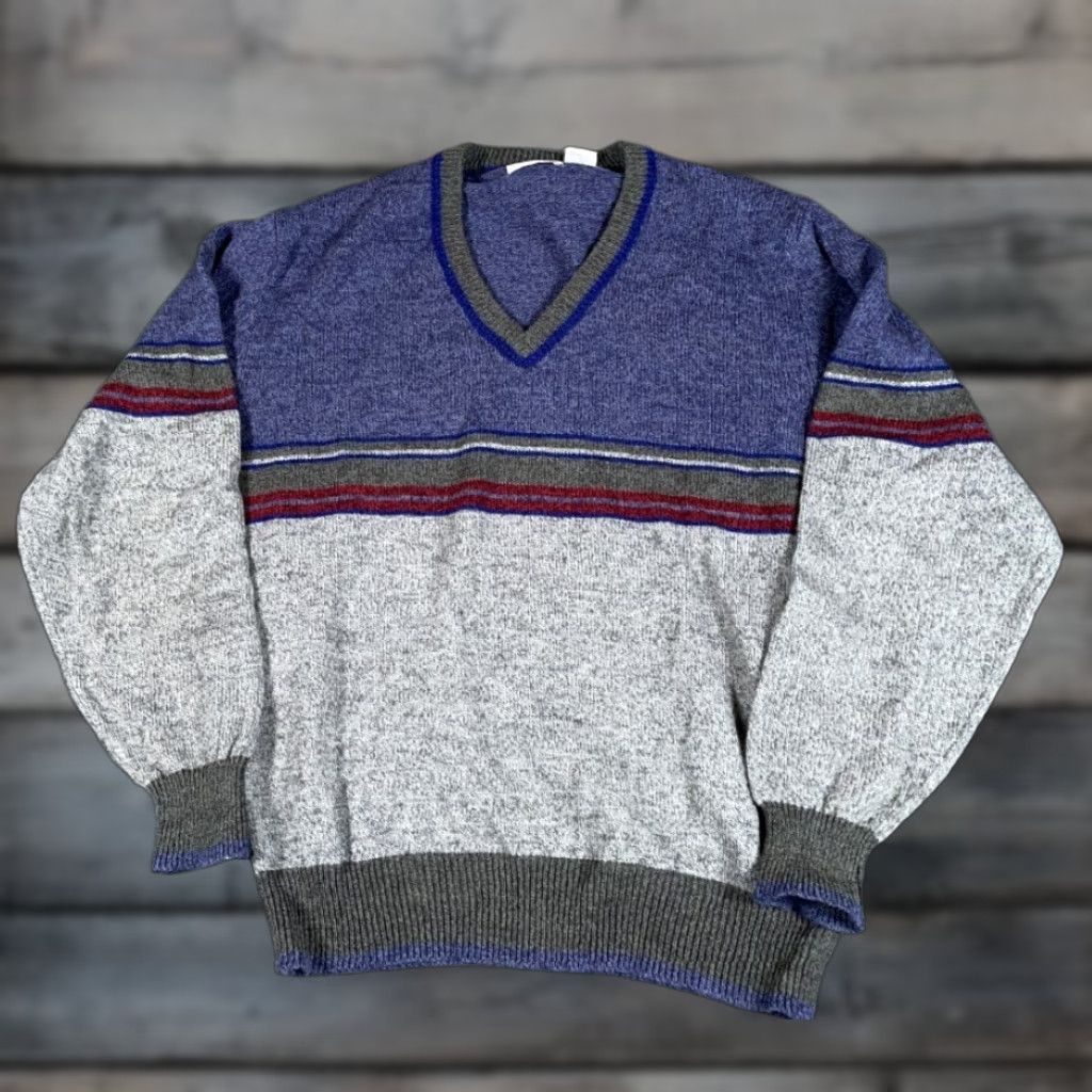 Vintage VINTAGE Sweater Main Point: Preppy Striped V-Neck Adult XL Tall Gray Blue Wool Acrylic Pullover 90s Classic Hipster Retro Preppy Mens XL Tall Size US XL / EU 56 / 4 - 1 Thumbnail