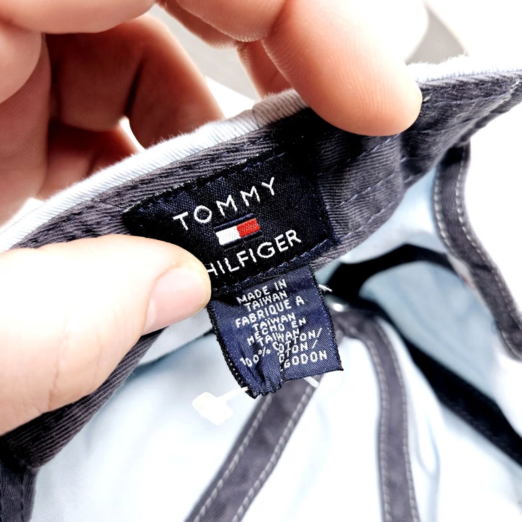 Tommy Hilfiger VINTAGE Tommy Hilfiger Hat One Size Blue Cap Strap Back Logo Spell Out Dad Preppy 90s Y2K Size ONE SIZE - 8 Thumbnail