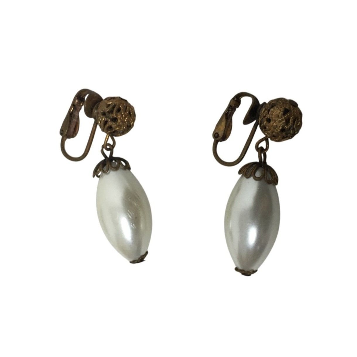 Other Women's Faux Pearl White and Gold Tone Dangle Clip On Earrin Size ONE SIZE - 1 Thumbnail