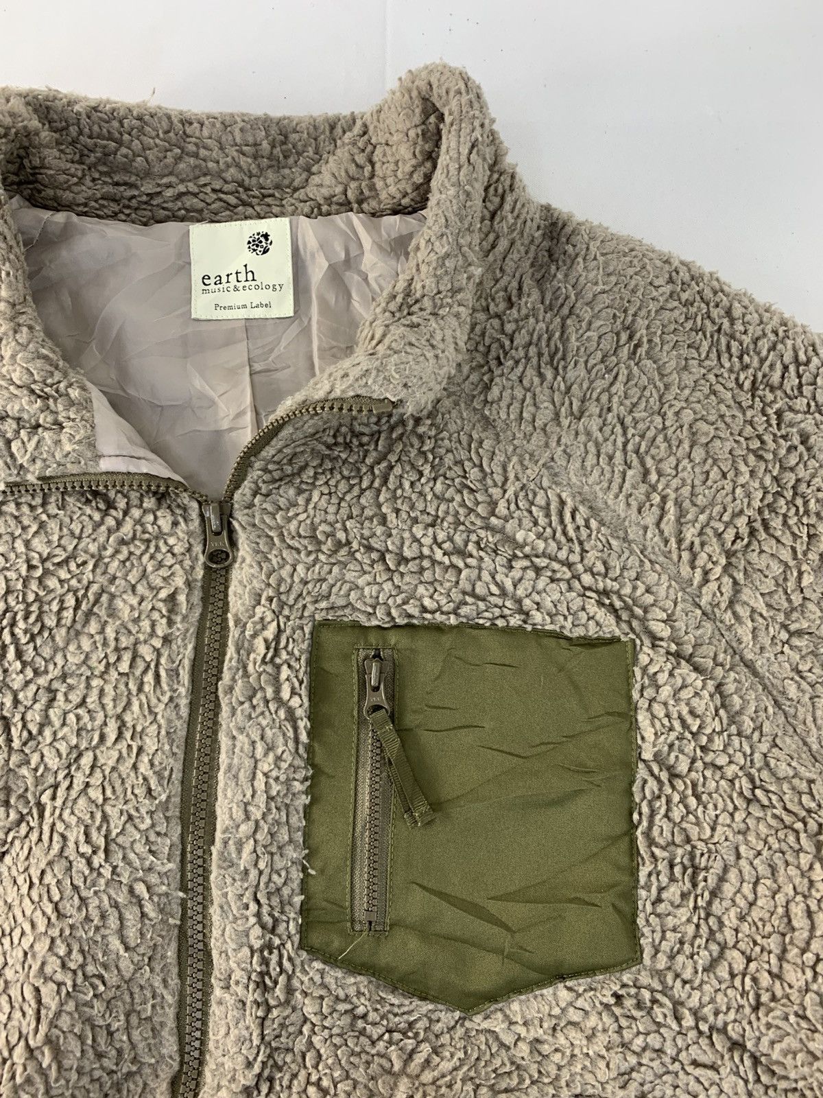 Japanese Brand Earth Music & Ecology Sherpa Deep Pile Padded Sherling Size US M / EU 48-50 / 2 - 4 Thumbnail