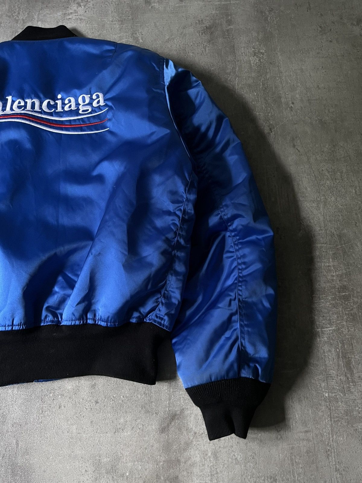 Balenciaga Balenciaga political campaign bomber jacket blue Size US M / EU 48-50 / 2 - 3 Thumbnail
