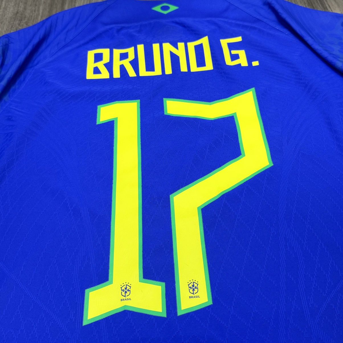 Nike Brazil WC2022 player issue away shirt #17 Bruno G. Size US XL / EU 56 / 4 - 4 Thumbnail