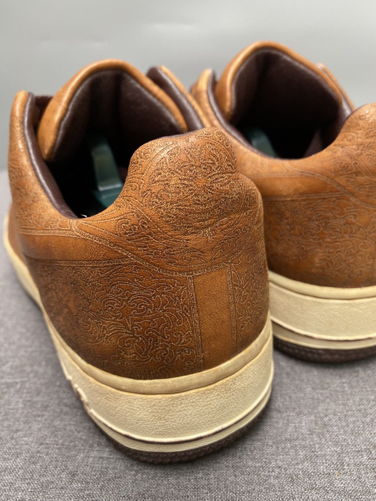 Nike Rare! 2003 Nike Air-Force 1 " Mark Smith" Size US 6 / EU 39 - 10 Thumbnail