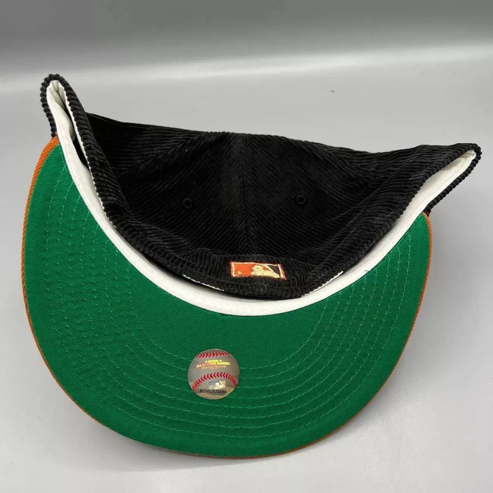 New Era Houston Astros Hat Men 7 5/8 Black Green Corduroy MLB Fitted Size ONE SIZE - 7 Thumbnail