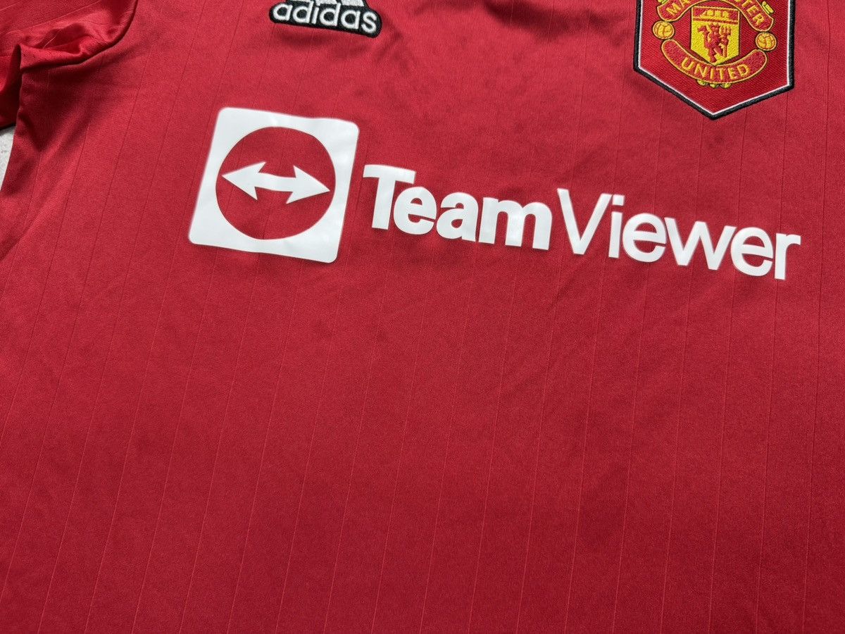 Adidas Adidas FC Manchester United 2022/2023 Vintage Soccer Jersey Size US S / EU 44-46 / 1 - 10 Thumbnail