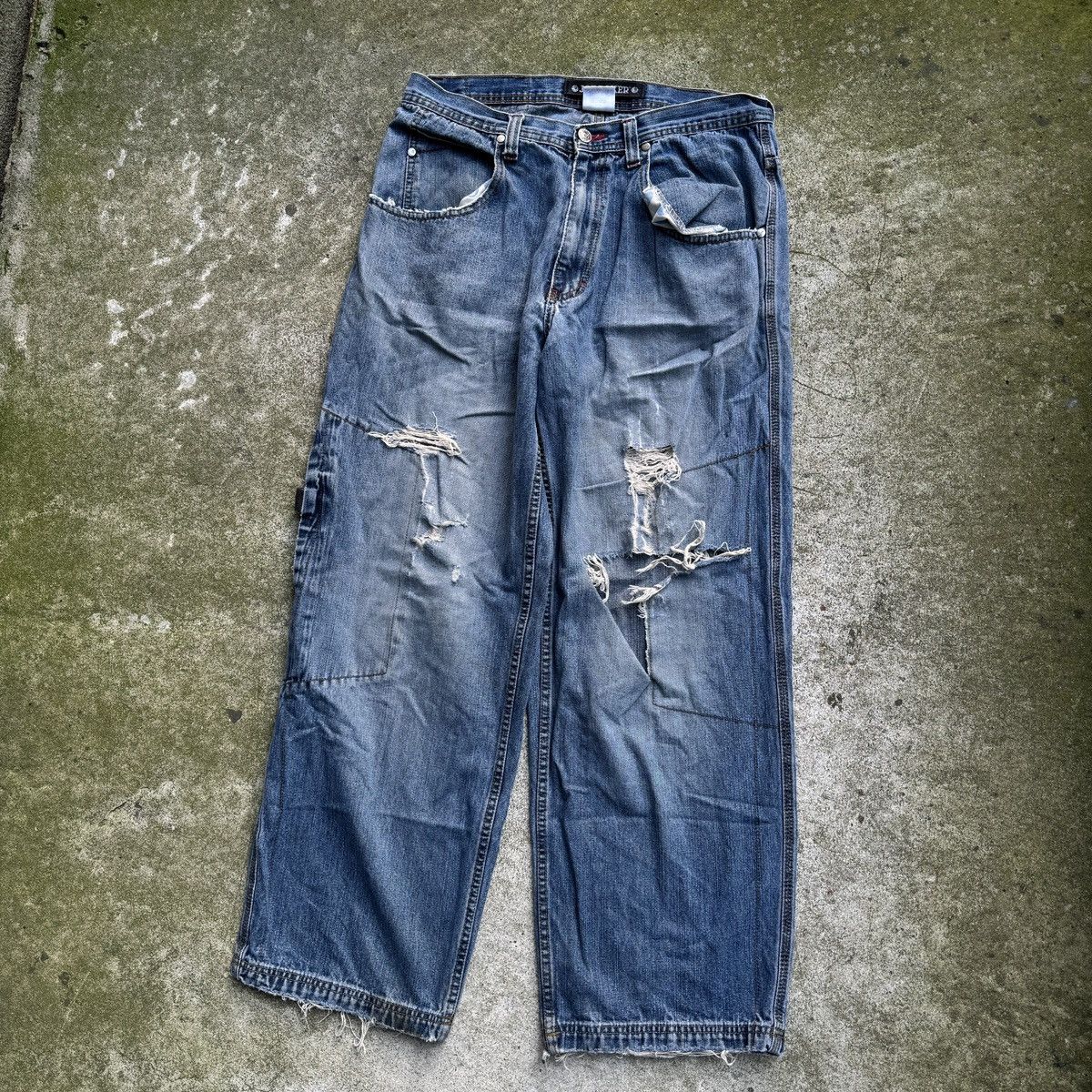 Vintage Thrashed Faded Distressed Baggy Wide Skater Jeans ERD Grunge Size US 33 - 9 Thumbnail