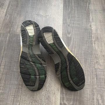 NEW BALANCE • VINTAGE 2000 Special Edition (12M)