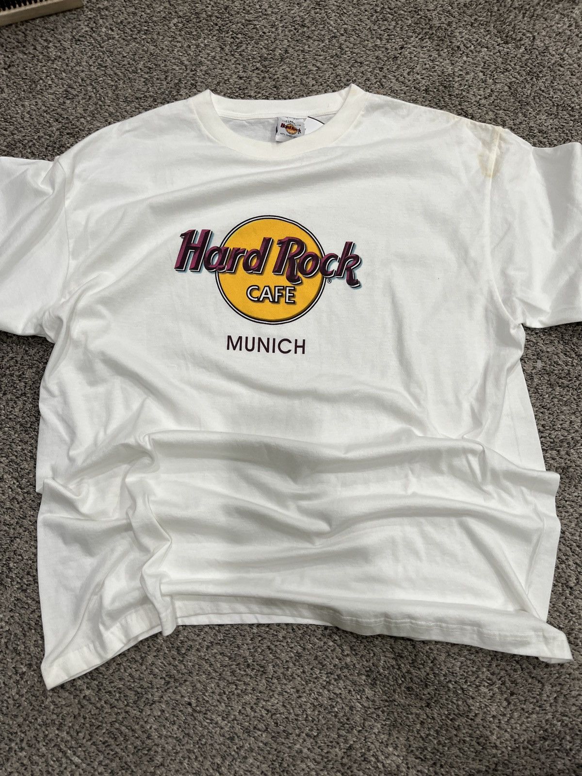 Hard Rock Cafe Hard rock cafe tee very comfortable tee. Size xl Size US XL / EU 56 / 4 - 1 Thumbnail