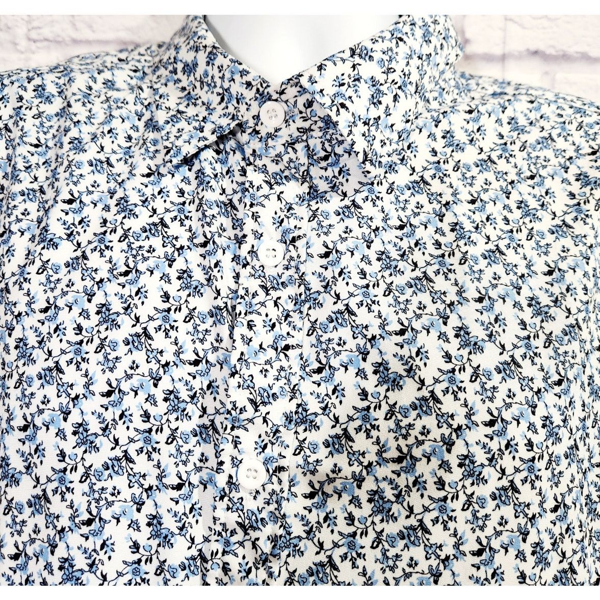 Other COOFANDY Blue Floral Button Down Large Shirt NWOT Size US L / EU 52-54 / 3 - 2 Thumbnail
