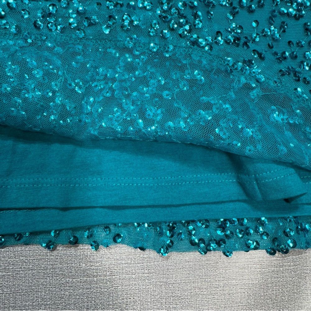 Chicos NWT New $79 Chico's Sasha Sequin Teal Tee Size 1 US M Size M / US 6-8 / IT 42-44 - 8 Thumbnail