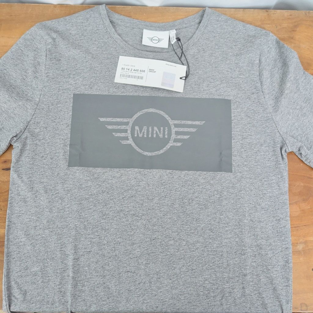 BMW New Portuguese Made Mini Cooper Official T-Shirt Small Size US S / EU 44-46 / 1 - 1 Thumbnail