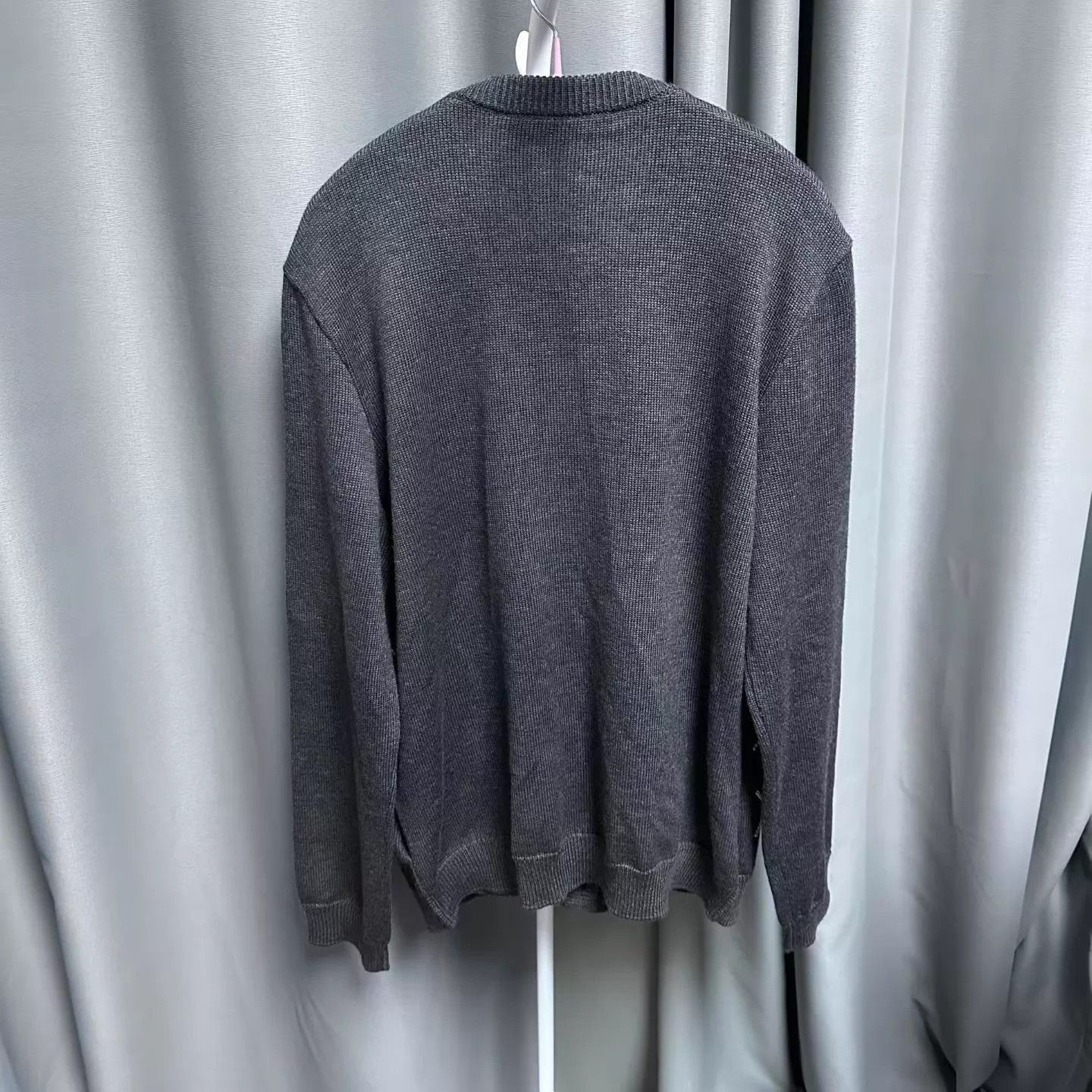Louis Vuitton LV Pearl Embroidery Gray Cardigan M Size US M / EU 48-50 / 2 - 2 Thumbnail