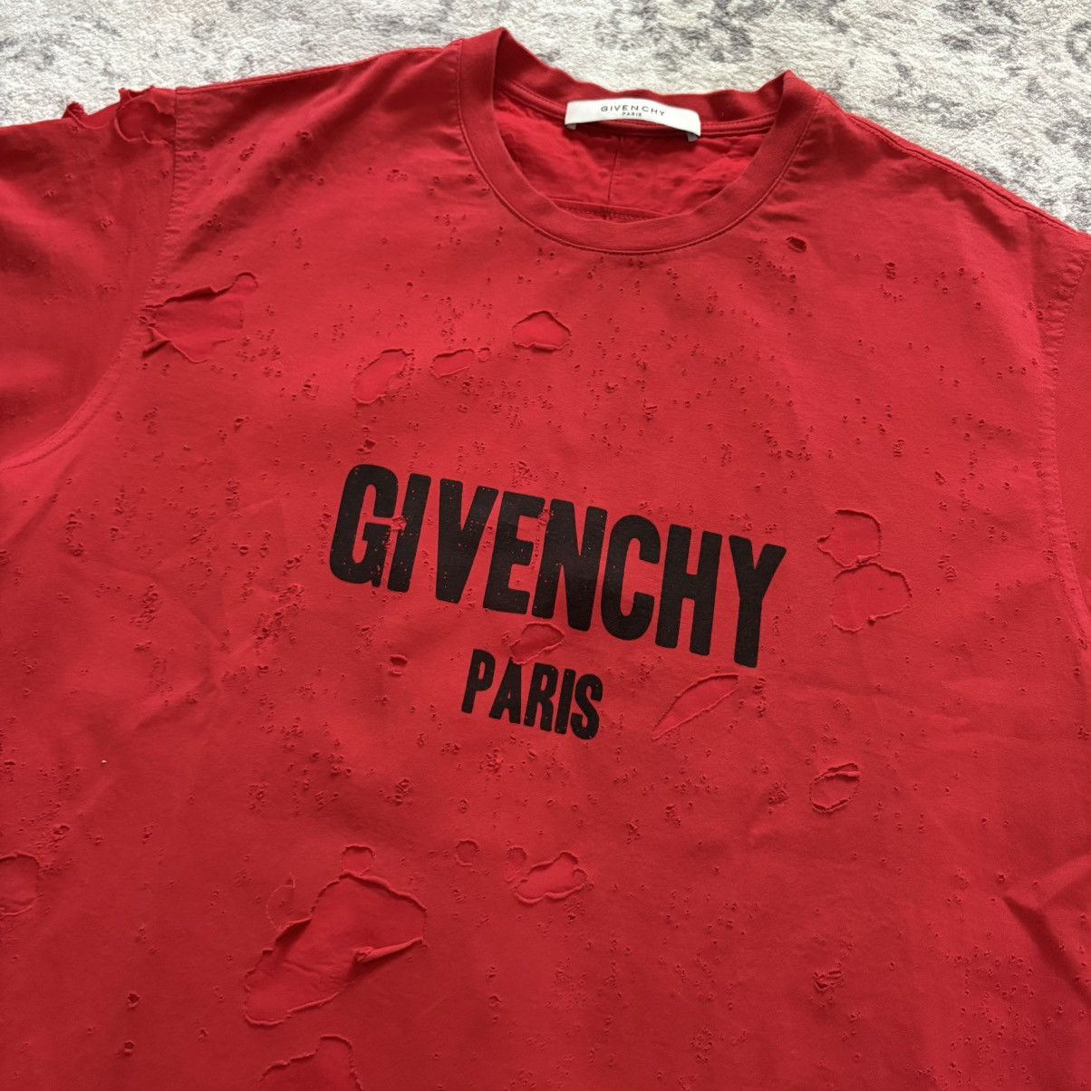 Givenchy Givenchy Bullet Hole Destroyed Distressed T-Shirt Red Size US L / EU 52-54 / 3 - 2 Thumbnail