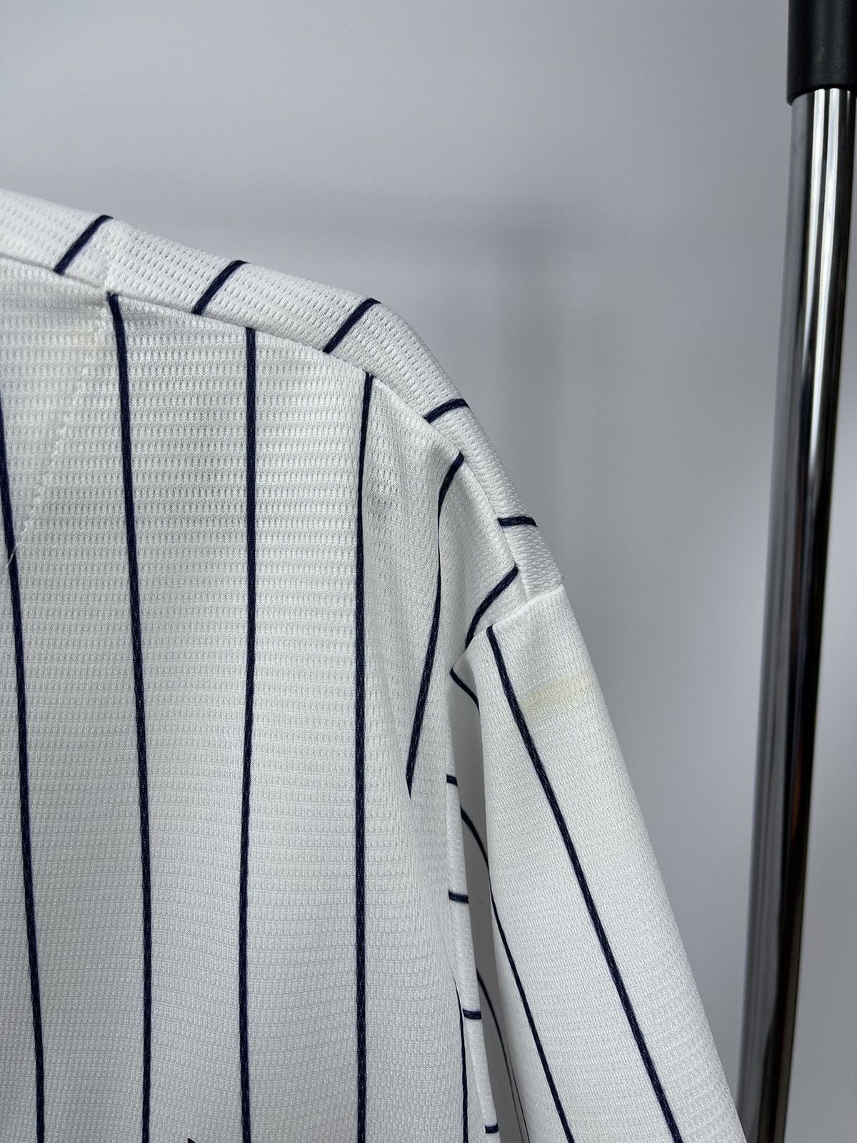 Majestic × New York Yankees Majestic Aaron Judge NY Yankees Home Jersey Size LWhite #99 Size US L / EU 52-54 / 3 - 3 Thumbnail