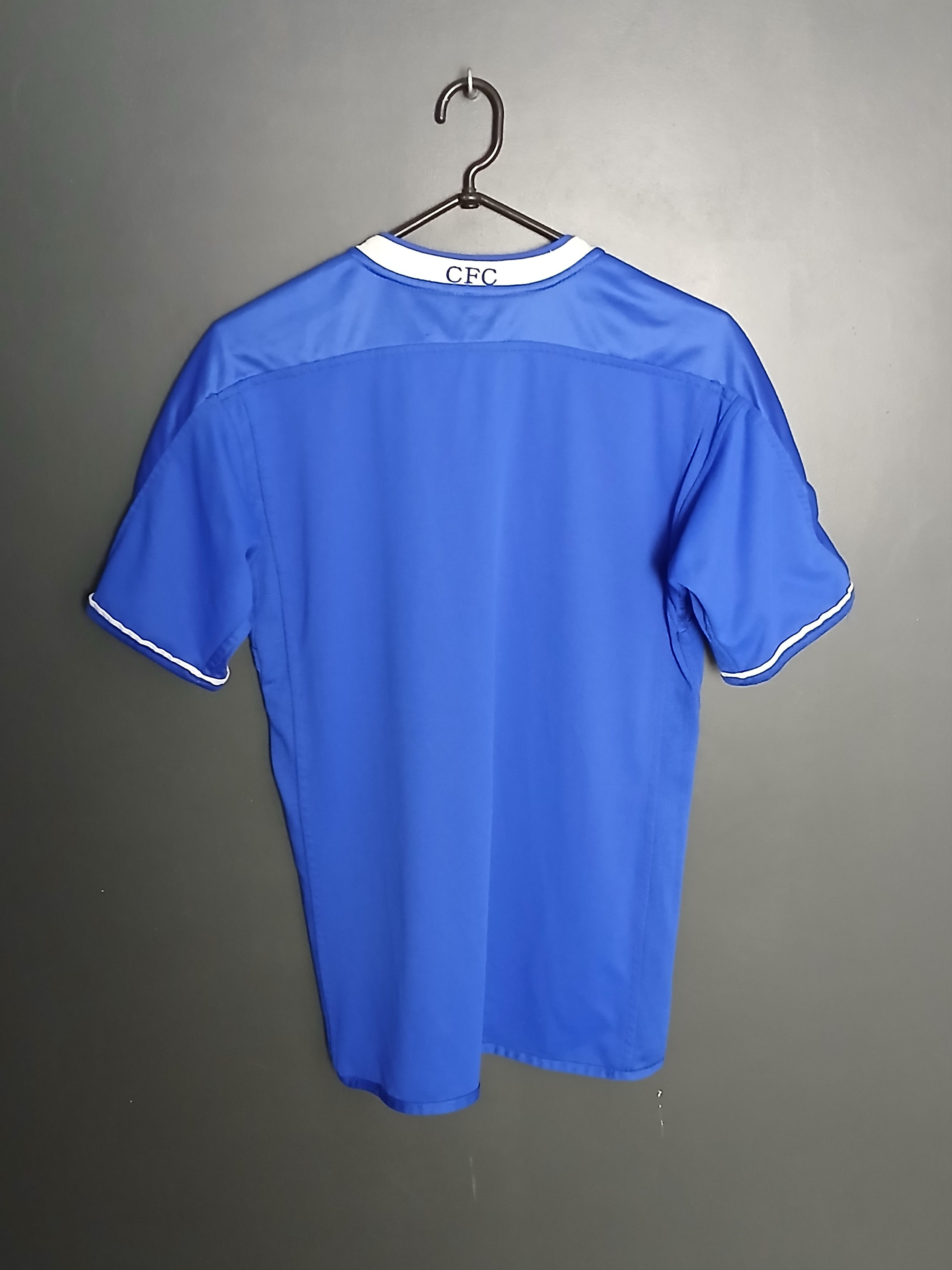 Chelsea Soccer Chelsea 2003/2005 Home Football Jersey T-Shirt Size US S / EU 44-46 / 1 - 2 Thumbnail