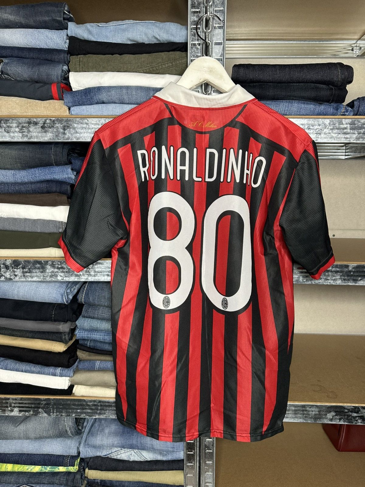 Other 2008/09 AC Milan Home Shirt Ronaldinho #80 Size US S / EU 44-46 / 1 - 2 Thumbnail