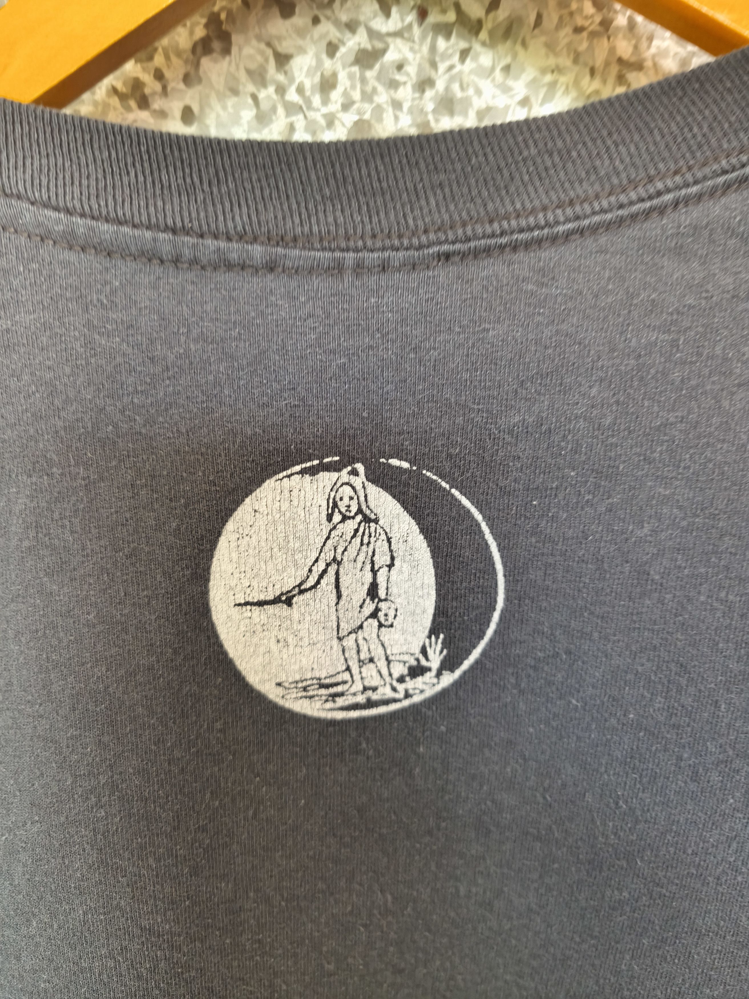 Band Tees Moonscape t shirt long sleeve Size US S / EU 44-46 / 1 - 5 Thumbnail
