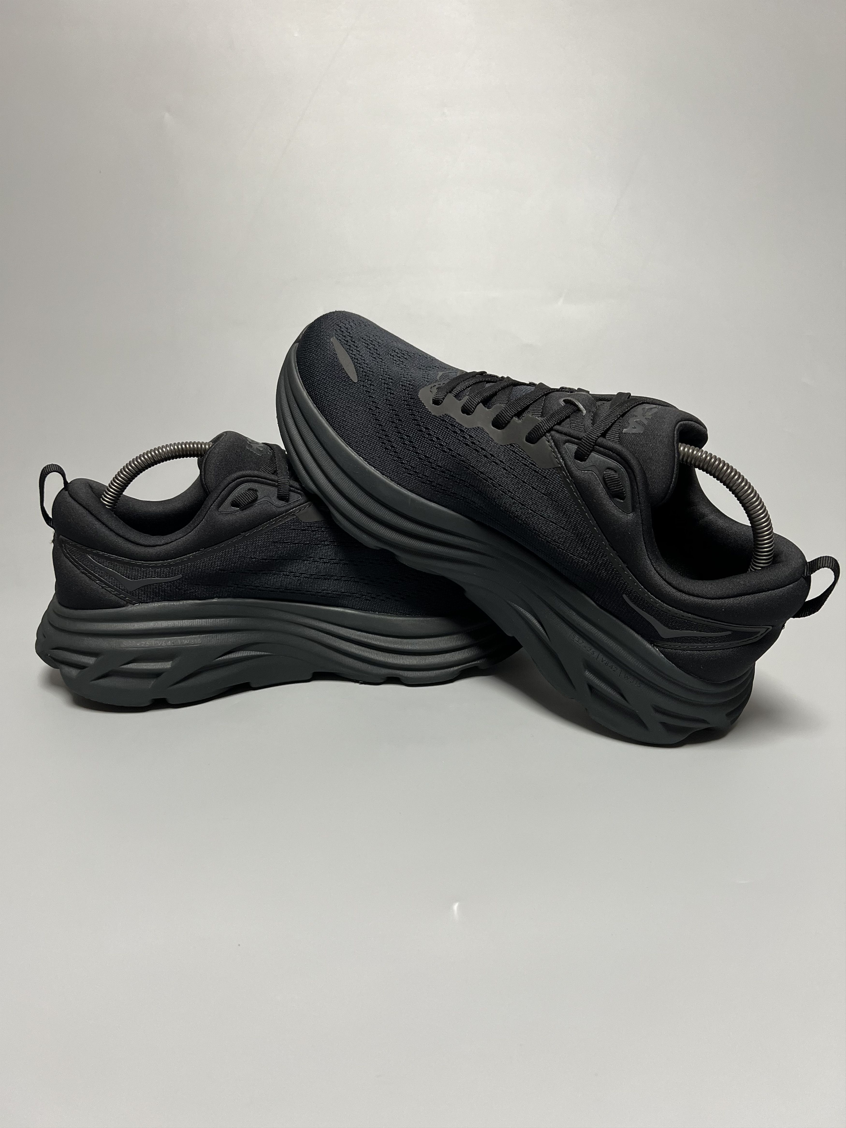 Hoka 10 4E Hoka One One Bondi 8 X-Wide Running Shoes 1127955-BBLC Size US 10 / EU 43 - 5 Thumbnail