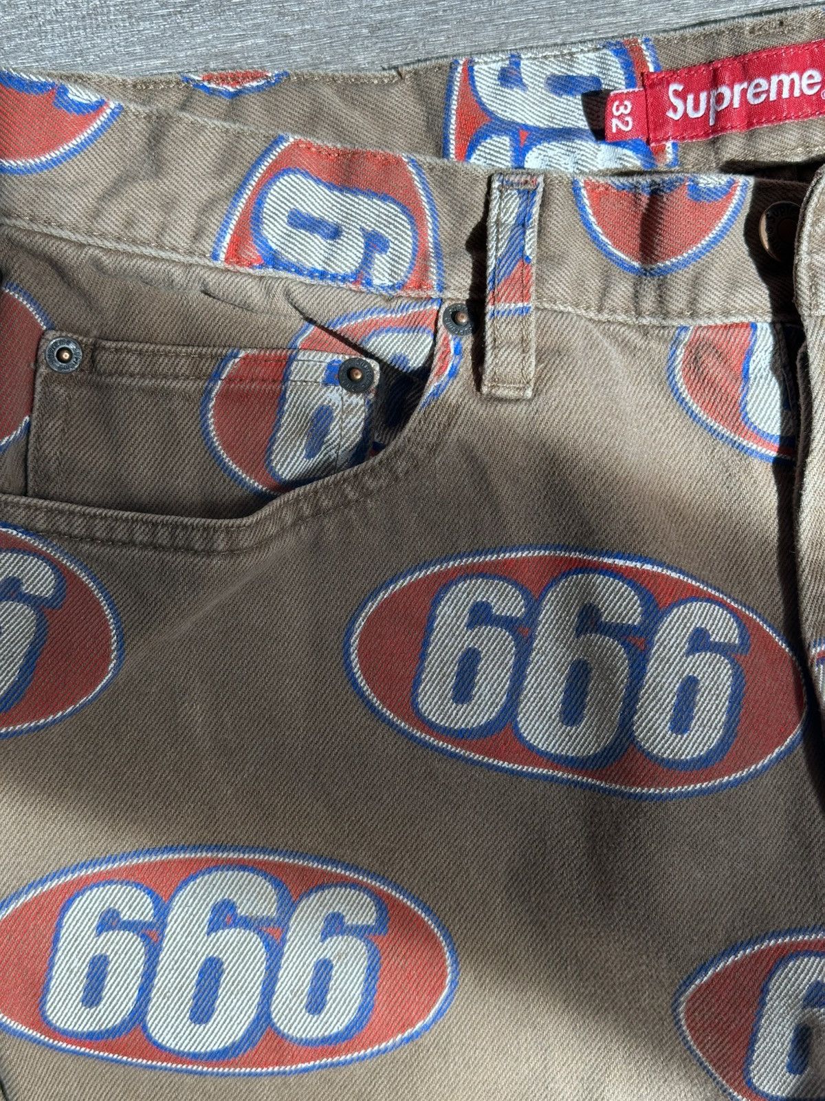 Supreme Supreme 666 5 pocket jeans Size US 32 / EU 48 - 2 Thumbnail