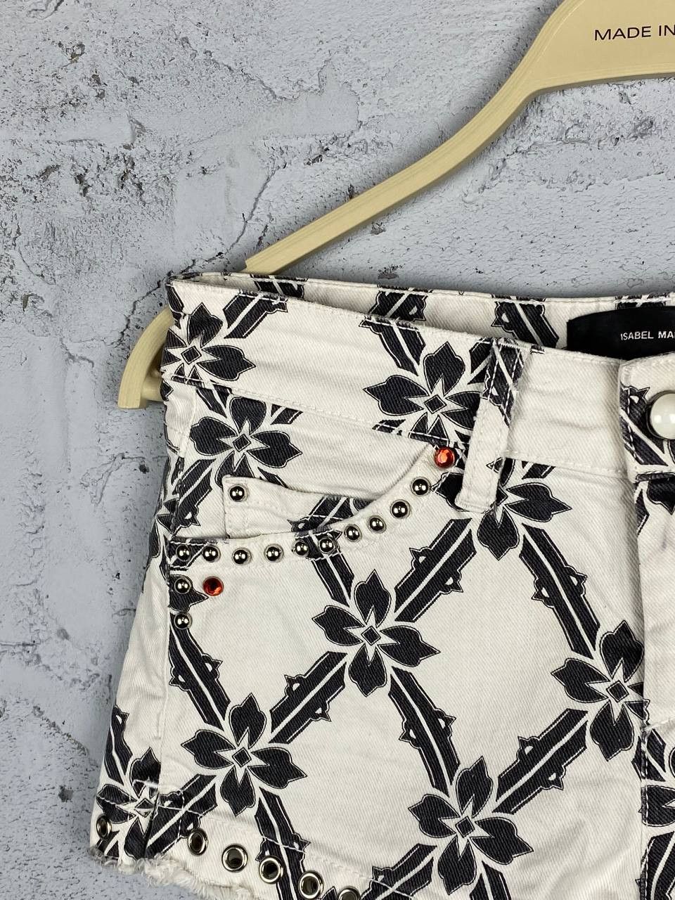 Isabel Marant × Isabel Marant Etoile Isabel Marant Etoile White Rhinestone Denim Shorts Size 25" / US 0 / IT 36 - 3 Thumbnail