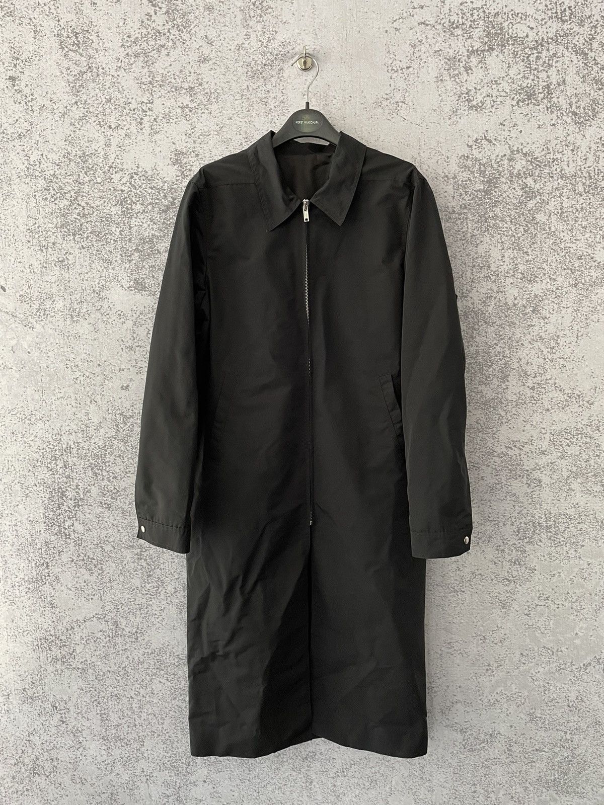 Black Tech Brad Coat SS25 Hollywood