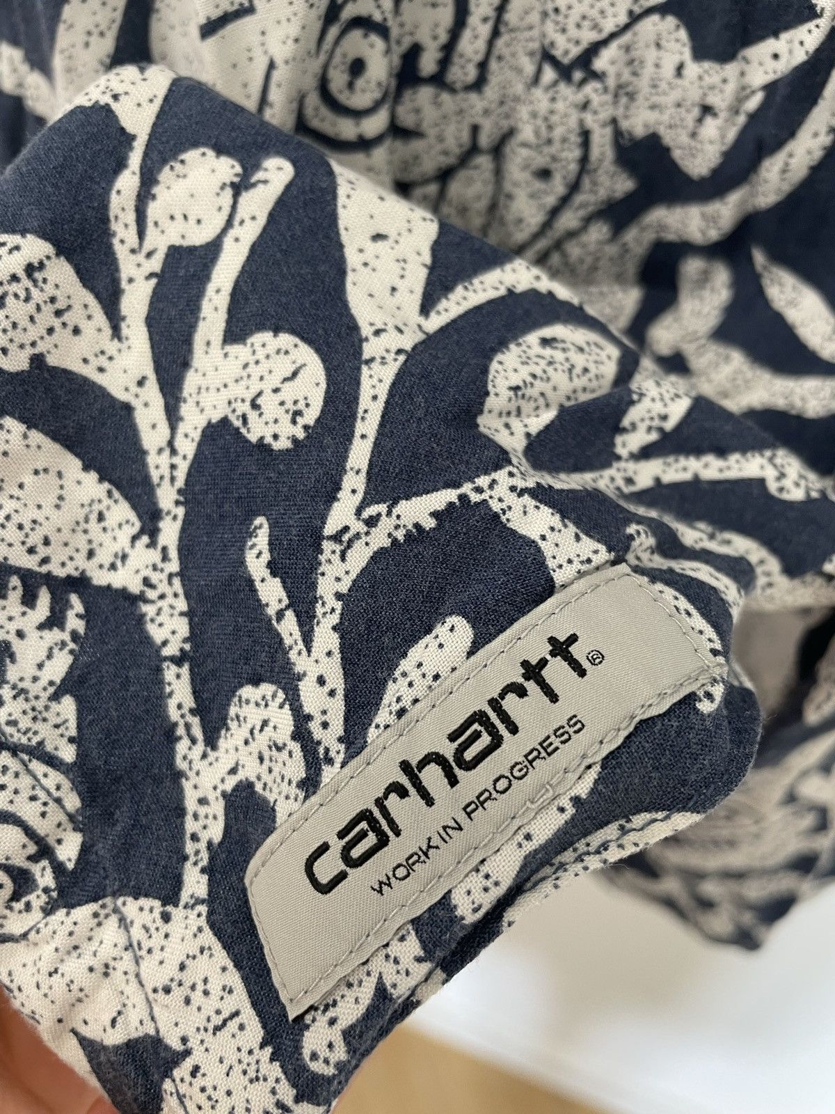 Carhartt Carhartt Viscose Summer Button Up Shirt Tiki Mono Fullprint Size US XXL / EU 58 / 5 - 3 Thumbnail