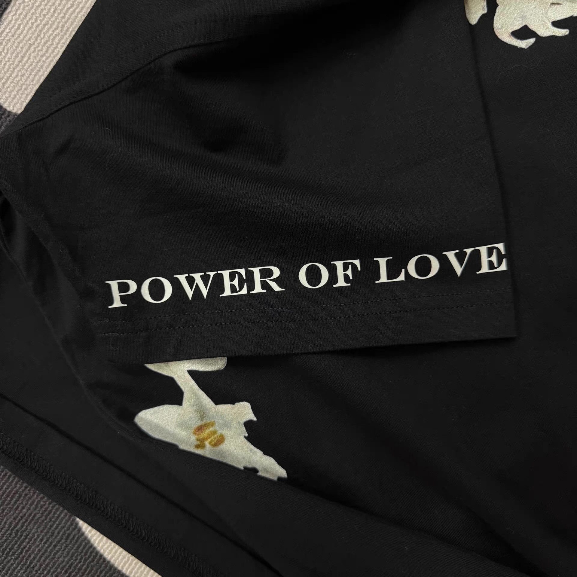Givenchy GIVENCHY Lily Black Short Sleeve Q10 Size US XS / EU 42 / 0 - 7 Thumbnail