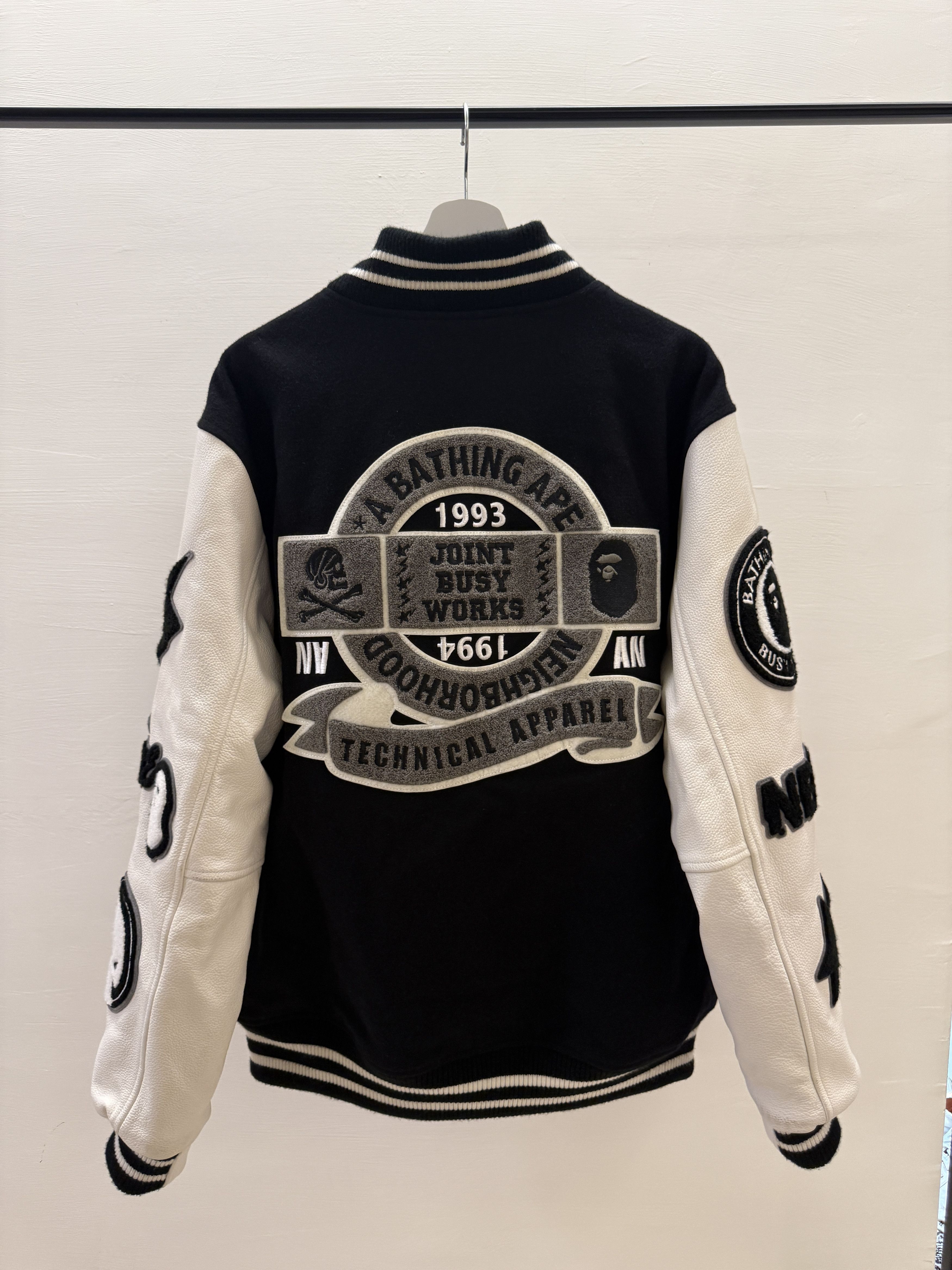 Bape × Neighborhood BAPE x NEIGHBORHOOD VARSITY JACKET Size US XXL / EU 58 / 5 - 2 Thumbnail
