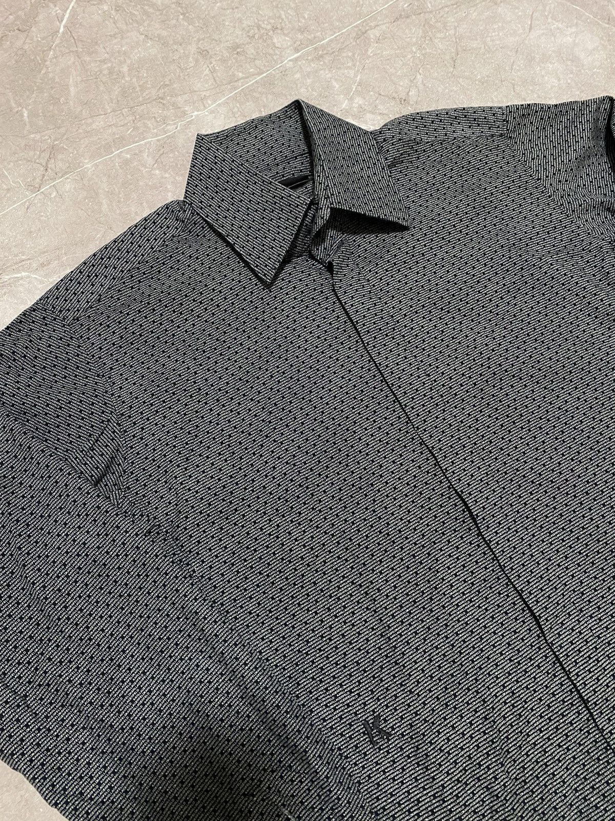 Karl Lagerfeld Karl Lagerfeld Multi Logo All Over Print Shirt Button Up Size US XL / EU 56 / 4 - 3 Thumbnail