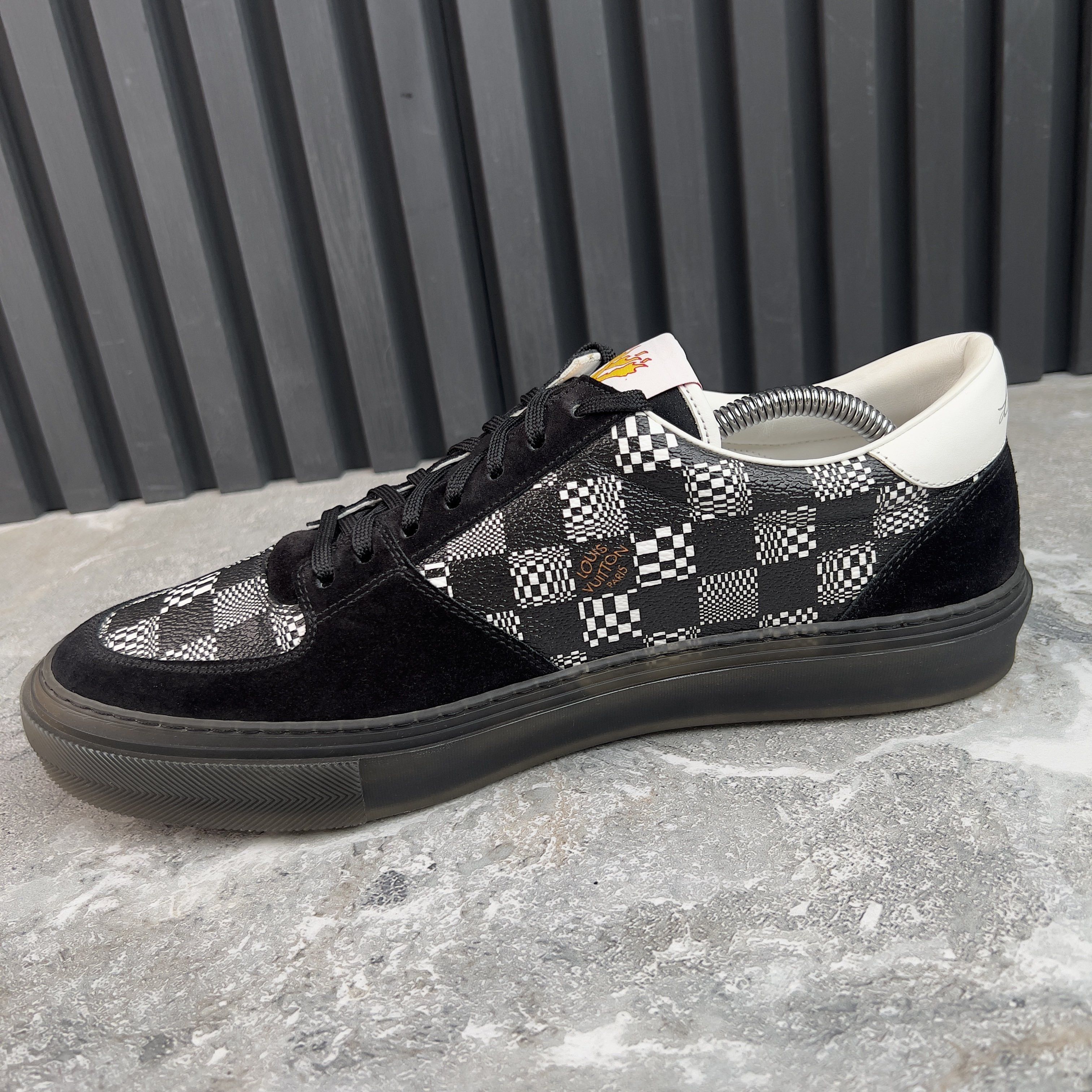 Louis Vuitton Ollie Damier Low Top Sneaker Black Leather Size US 10 / EU 43 - 6 Thumbnail