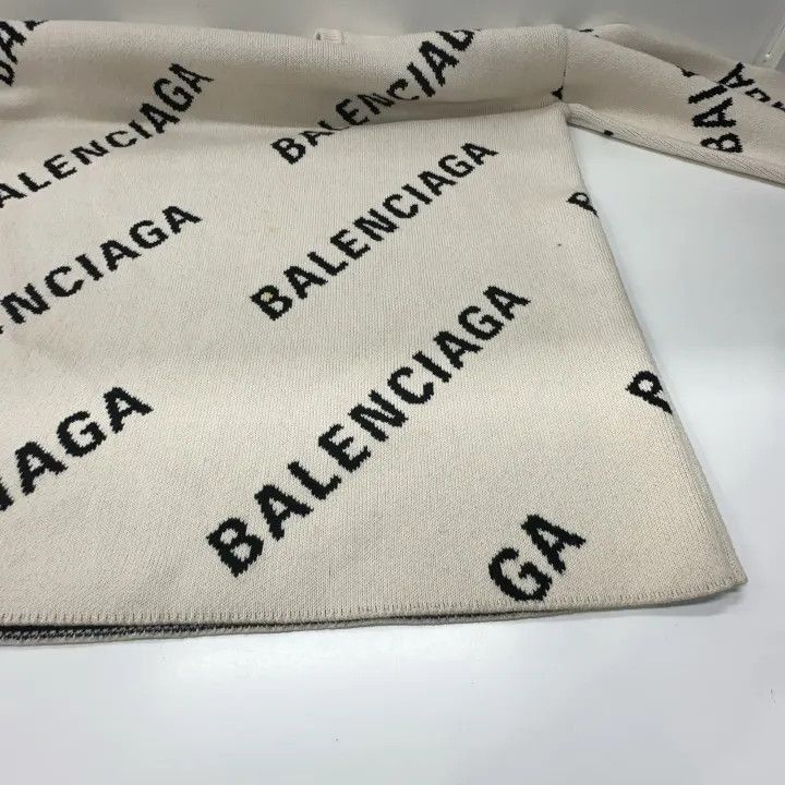 Balenciaga Balenciaga Balenciaga Allover Logo Cotton Knit Sweater -25 Size US S / EU 44-46 / 1 - 3 Thumbnail