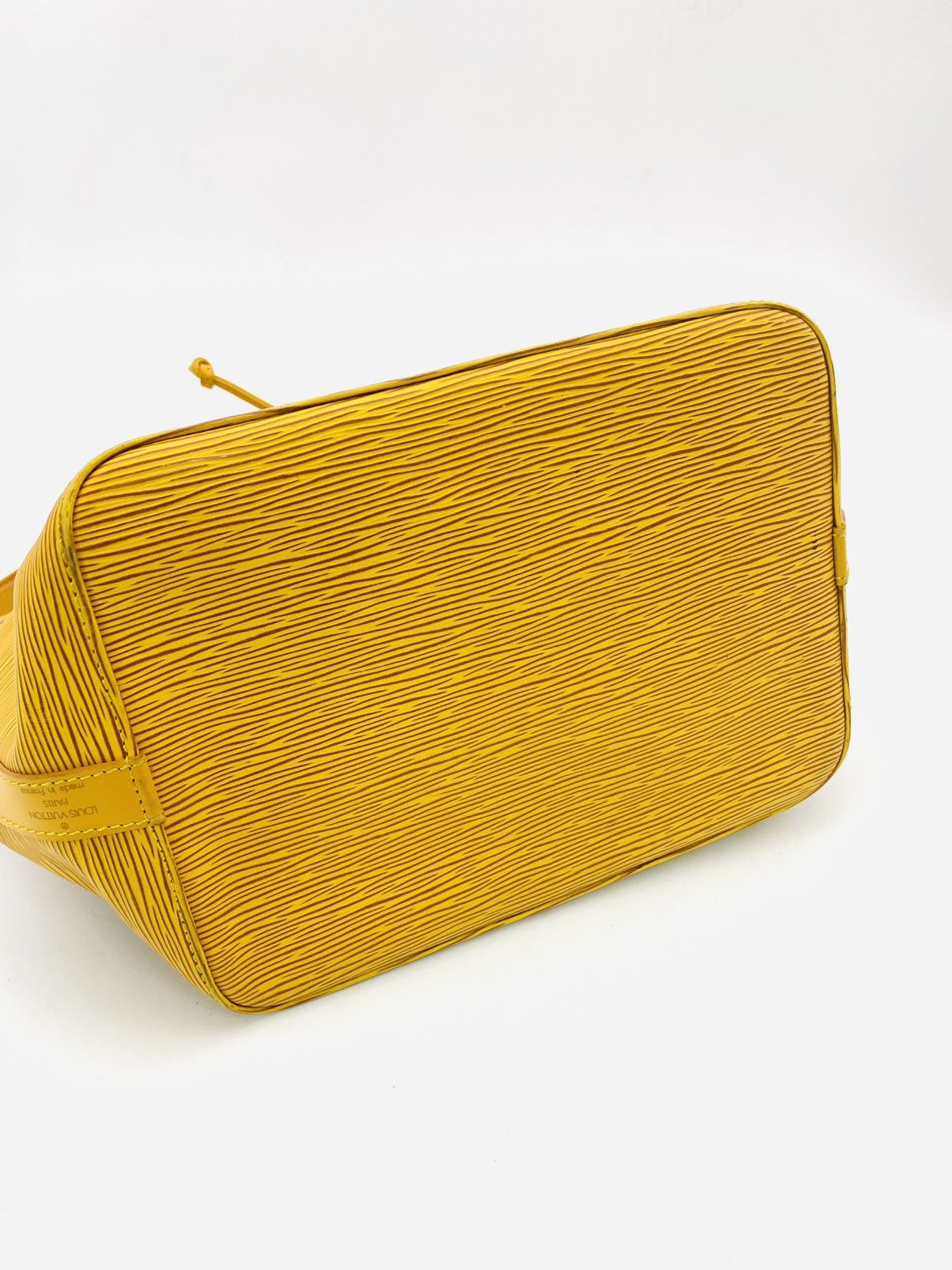 Louis Vuitton Epi Noe Yellow Leather Shoulder Bag M44109 Size ONE SIZE - 8 Thumbnail