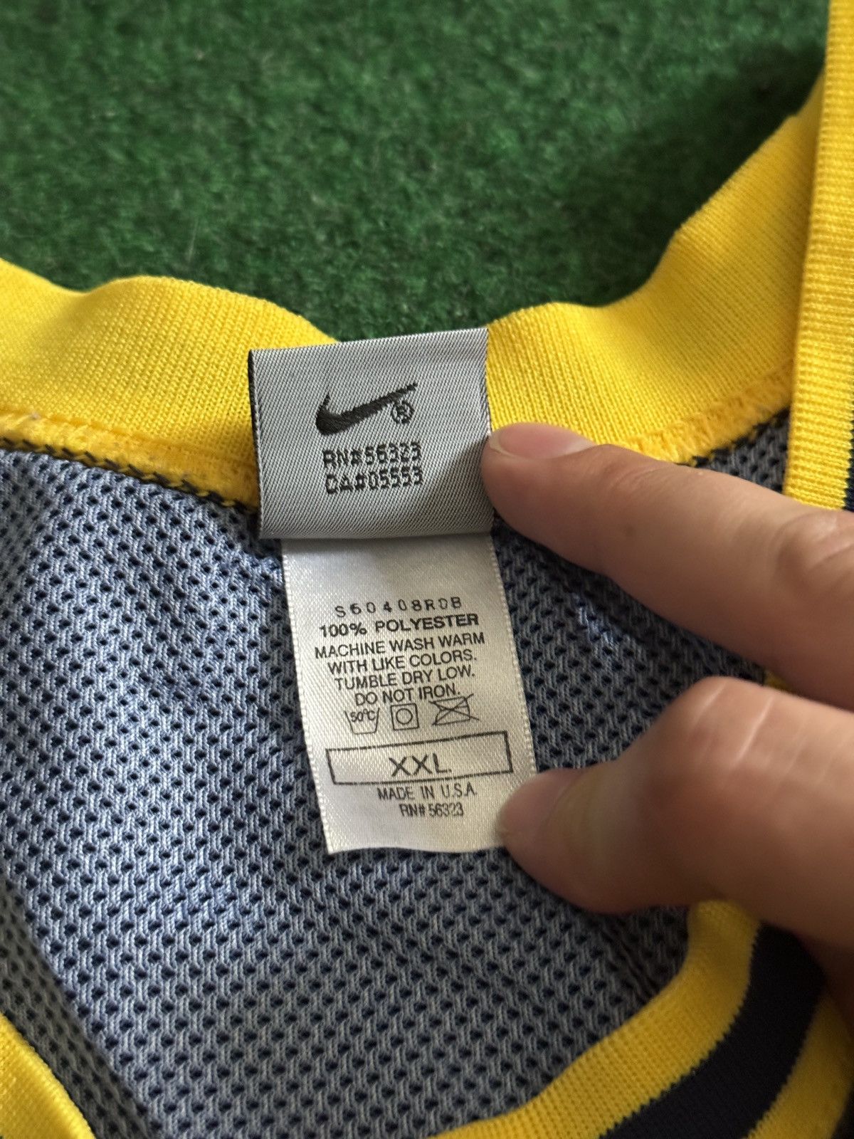 NBA × Nike × Vintage Vintage 90s Nike Michigan State Wolverine Basketball Jersey Size US XXL / EU 58 / 5 - 5 Thumbnail