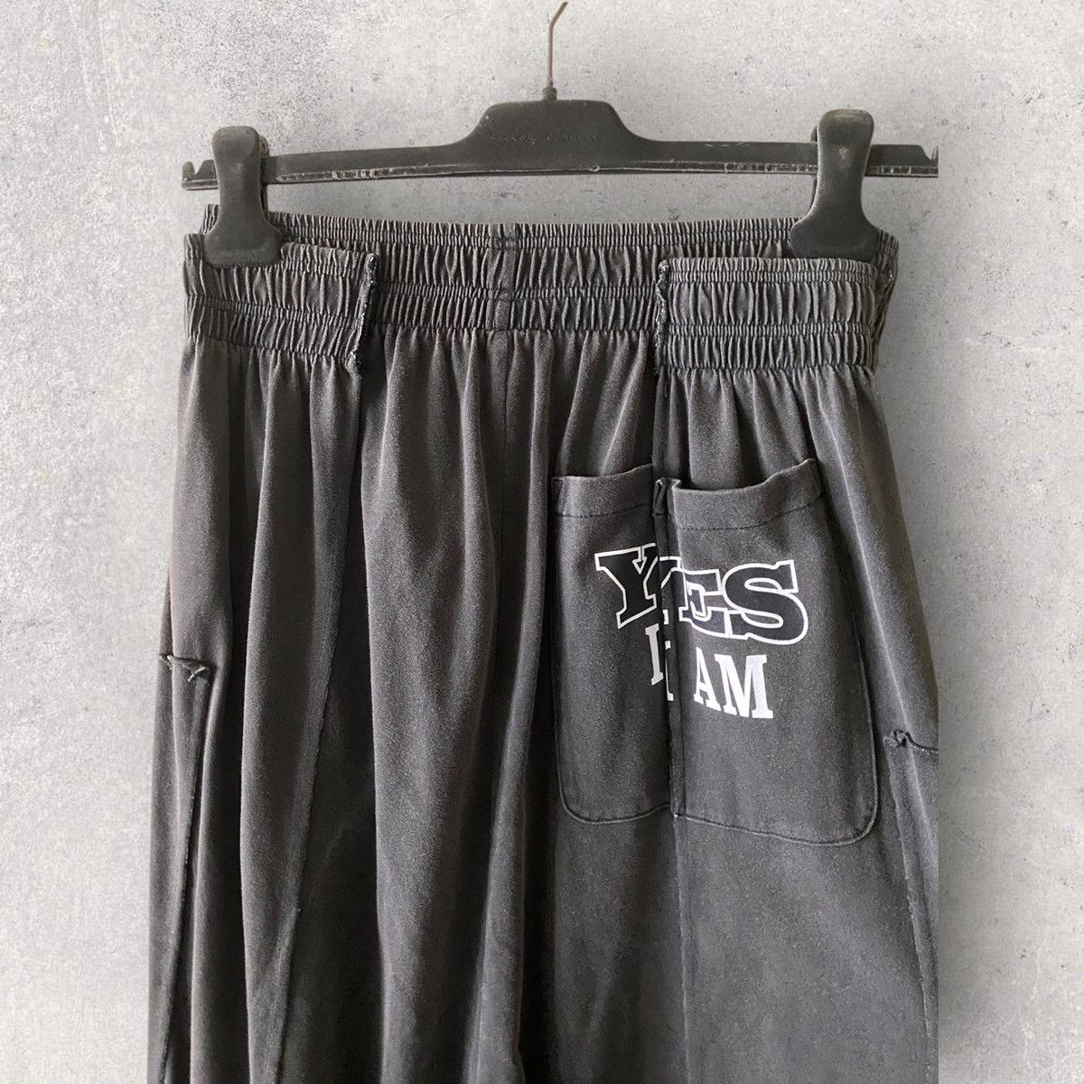Vetements NWT Fall23 Deconstructed Fan Sweatpants Size US 32 / EU 48 - 6 Thumbnail