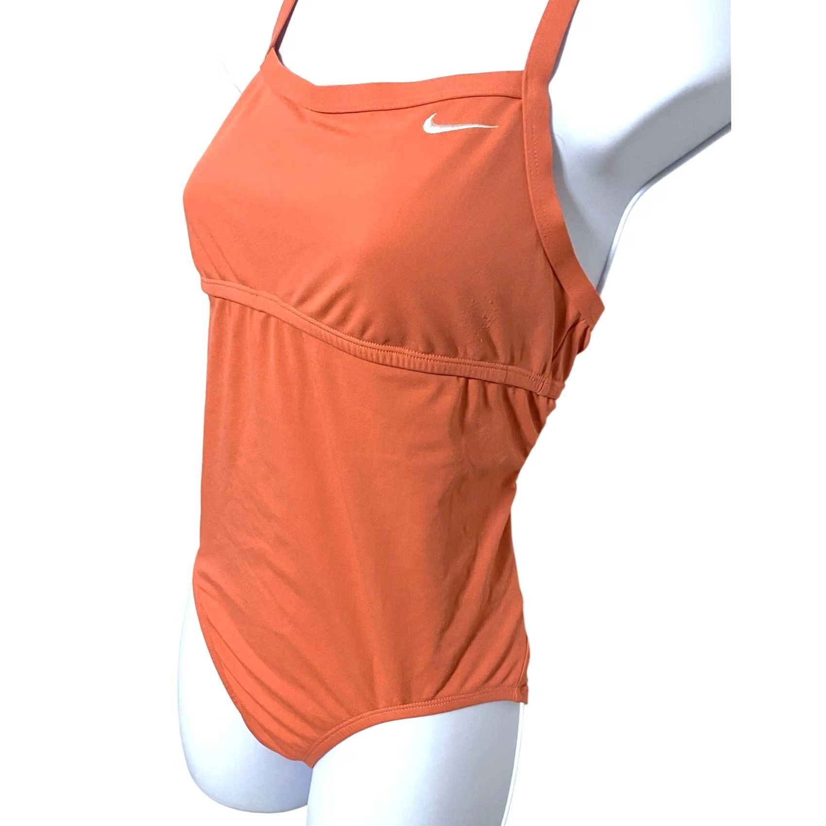 Nike Nike One Piece Swim Suit Womens M Beach Athleisure Open Back Vacation Resortwear Size M / US 6-8 / IT 42-44 - 3 Thumbnail