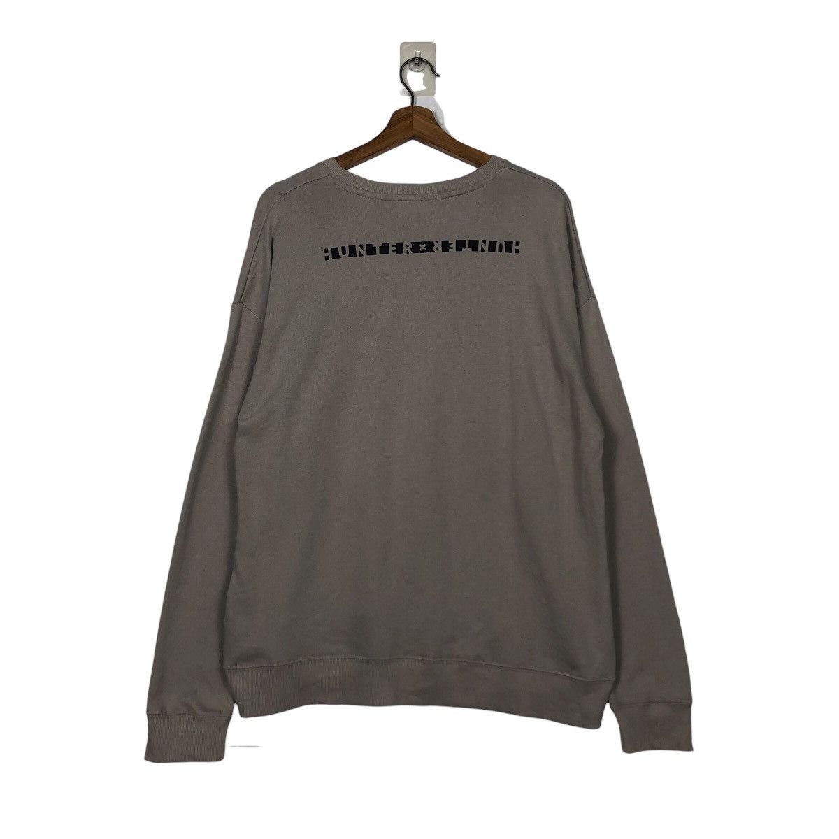 Cartoon Network 📌Vintage Sweatshirt Hunter X Hunter Cartoon Big Logo Size US L / EU 52-54 / 3 - 9 Thumbnail