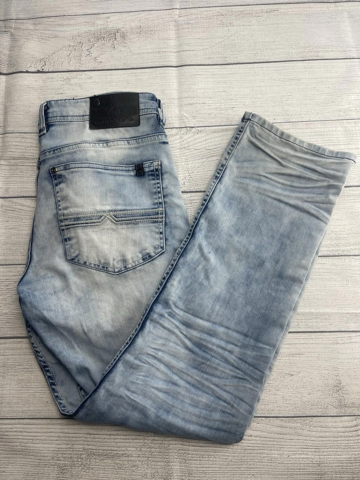 Designer Buffalo David Bitton Jeans Mens 32x30 Light Wash Size US 32 / EU 48 - 1 Thumbnail