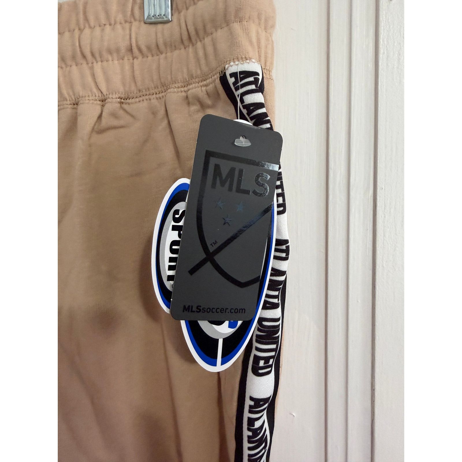 Other NWT Atlanta United FC AUFC MLS Soccer Shorts Men's Size XL Size US 32 / EU 48 - 5 Thumbnail