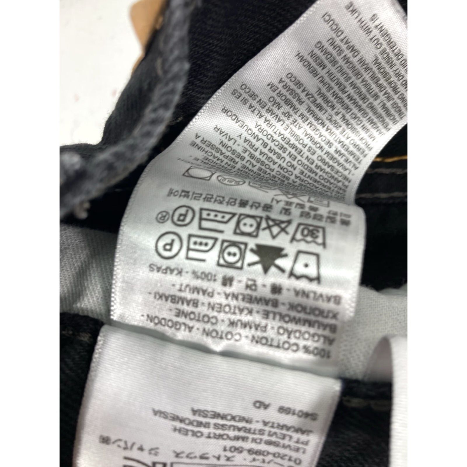 Levi's Levi's 505 Jeans Men Size 42X32 Black Denim Regular Fit Straight Leg 100% Cotton Size US 42 / EU 58 - 7 Thumbnail
