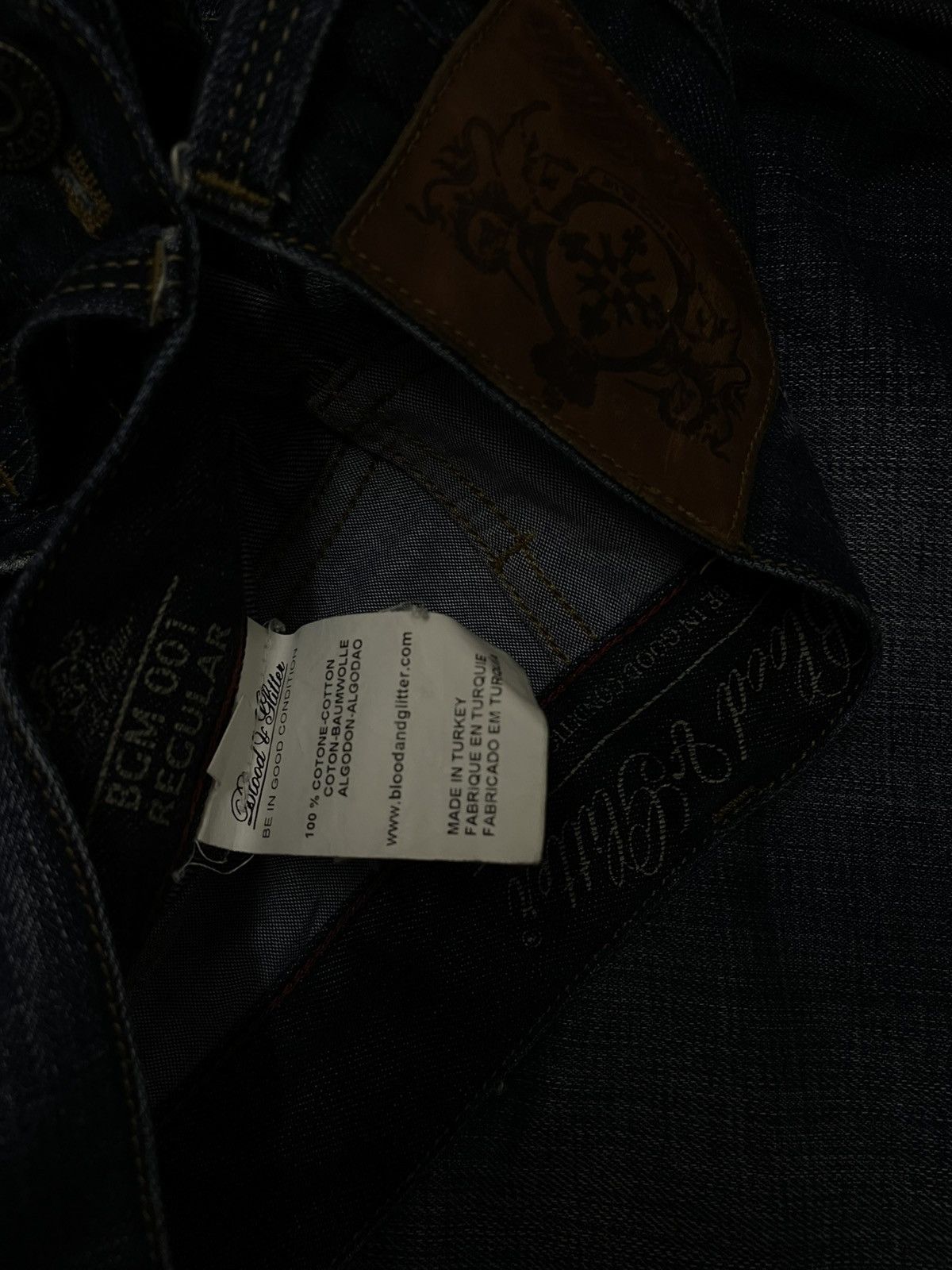Hysteric Glamour VINTAGE BLOOD & GLITTER DISTRESSING DARK INDIGO ROCK DENIM Size US 29 - 15 Thumbnail