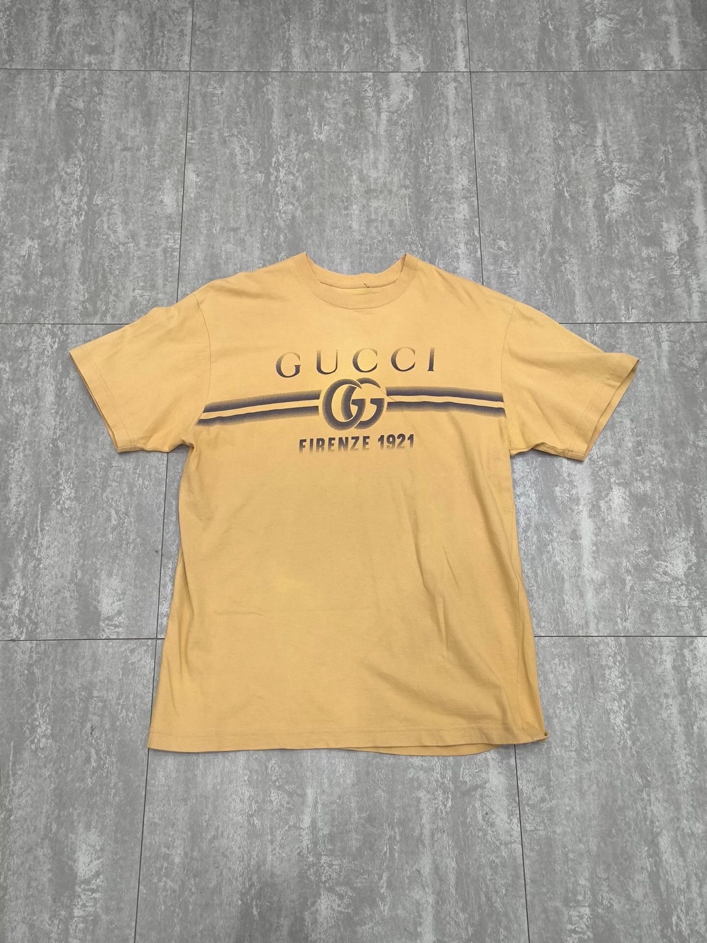 Gucci Gucci Tie-Dye Printed Multi T-Shirt s Men Size US S / EU 44-46 / 1 - 1 Thumbnail
