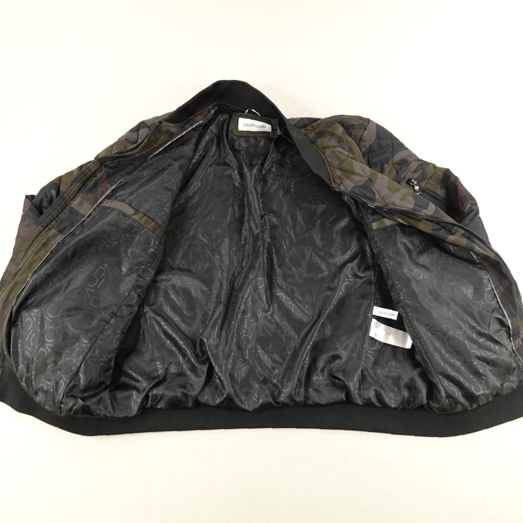 Calvin Klein Calvin Klein Jacket Men Large Green Brown Camo Quilted Puffer Bomber Coat Zip Up Size US L / EU 52-54 / 3 - 4 Thumbnail