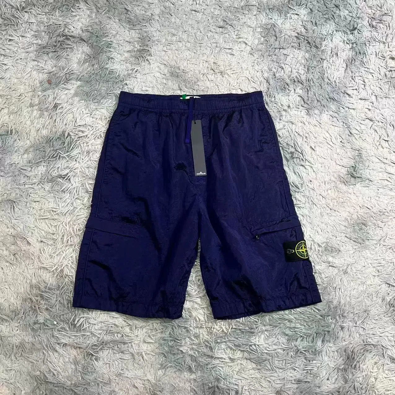 Stone Island Stone Island Metal Nylon Shorts. Size US 30 / EU 46 - 1 Thumbnail