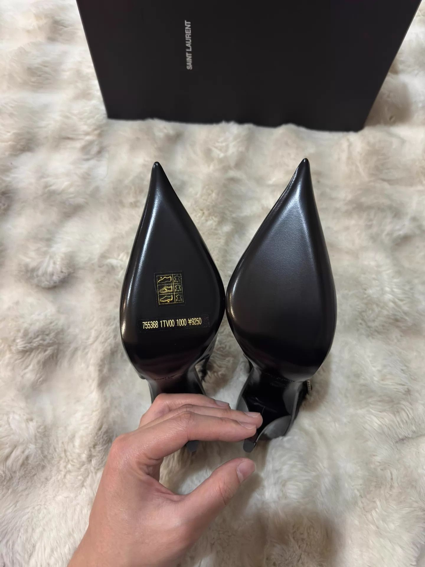 Saint Laurent Paris SLP size 38 crystal-embellished patent leather heels Size US 7.5 / IT 37.5 - 4 Thumbnail